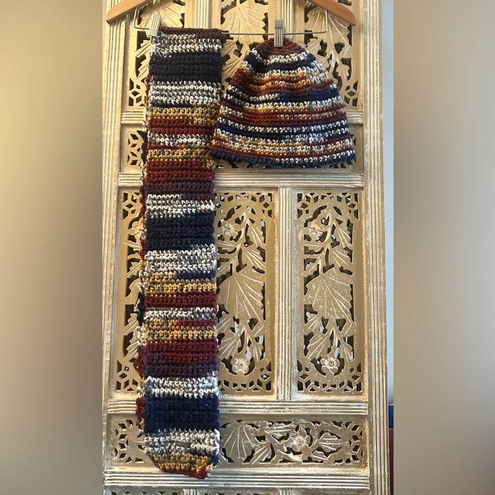 Elegant Blue Burgundy Cream Yellow Crochet Scarf and Hat Set handmade preppy - Picture 5 of 5
